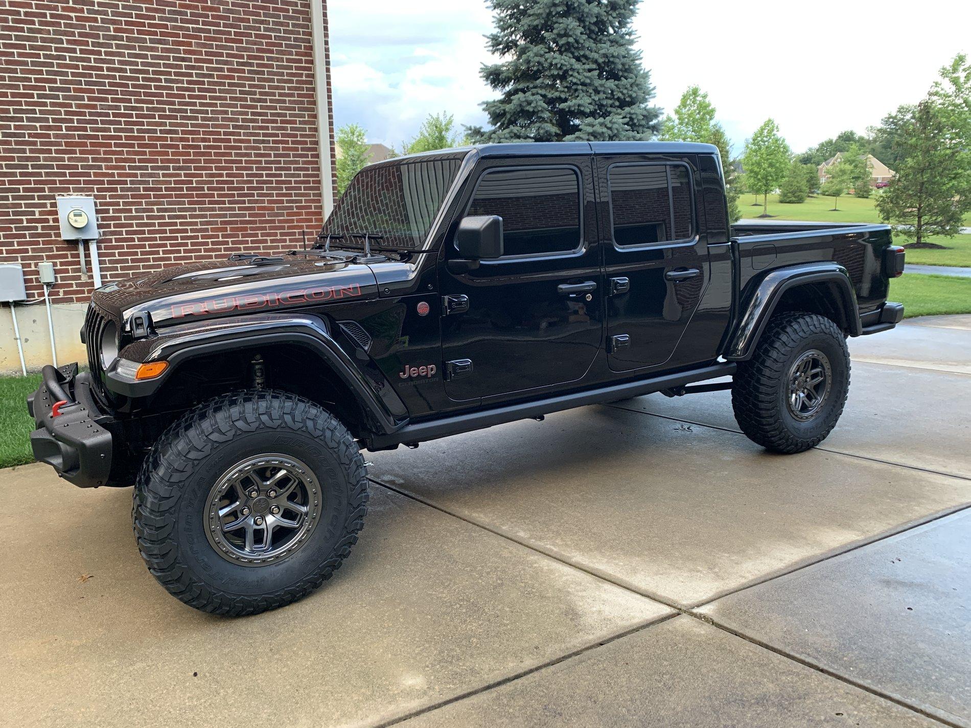 Jeep Gladiator Gladiators on Mopar 2" Lift Kit IMG_4151.JPG