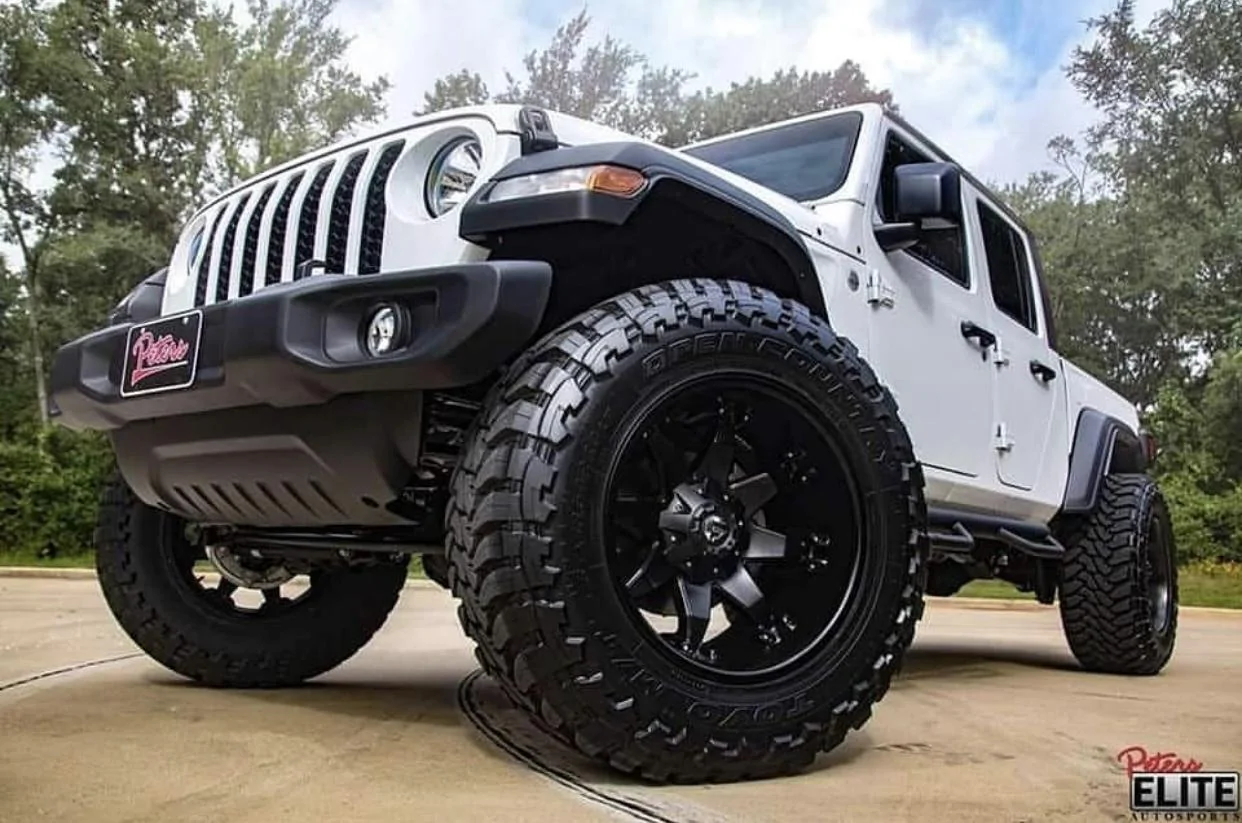 Jeep Gladiator BRIGHT WHITE Gladiator JT Club 7721A61E-FA69-4410-8F4E-B68B2F8F0238