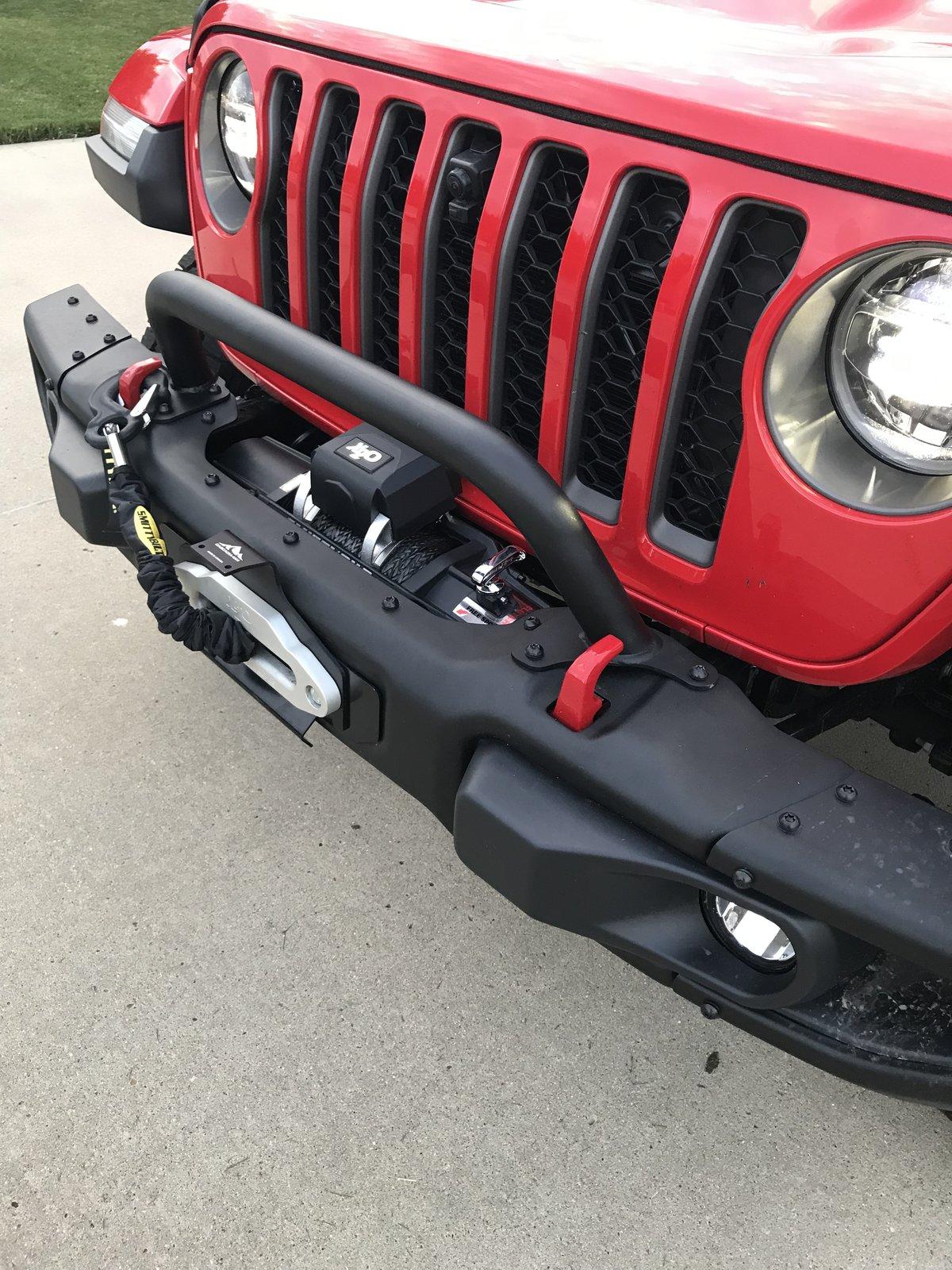 Jeep Gladiator Glad Grandpa Firecracker Red LE Build 3E992EAA-66D0-4B56-A4B2-B839CD88AD93