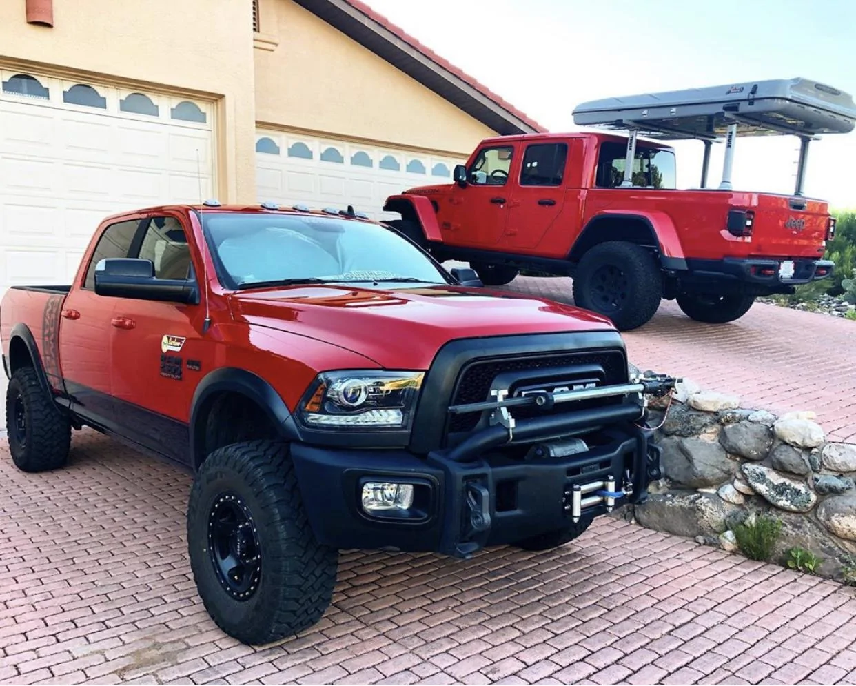 Jeep Gladiator FIRECRACKER RED Gladiator JT Club E286DC4B-6EC7-4B21-A52C-25113D36294A