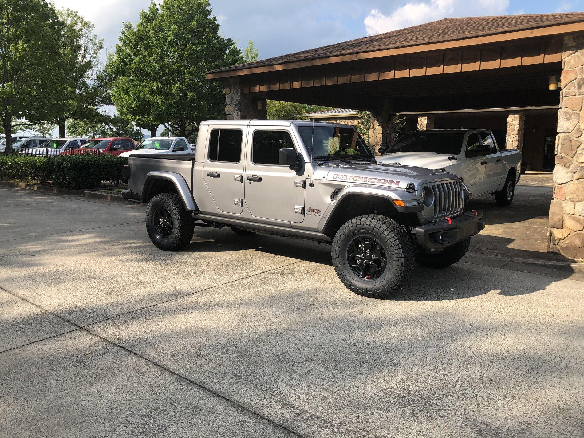 Jeep Gladiator Took Delivery of Your JT? Sign in Here! 1165D9CC-035A-44CC-9541-5A7C24D72F8C