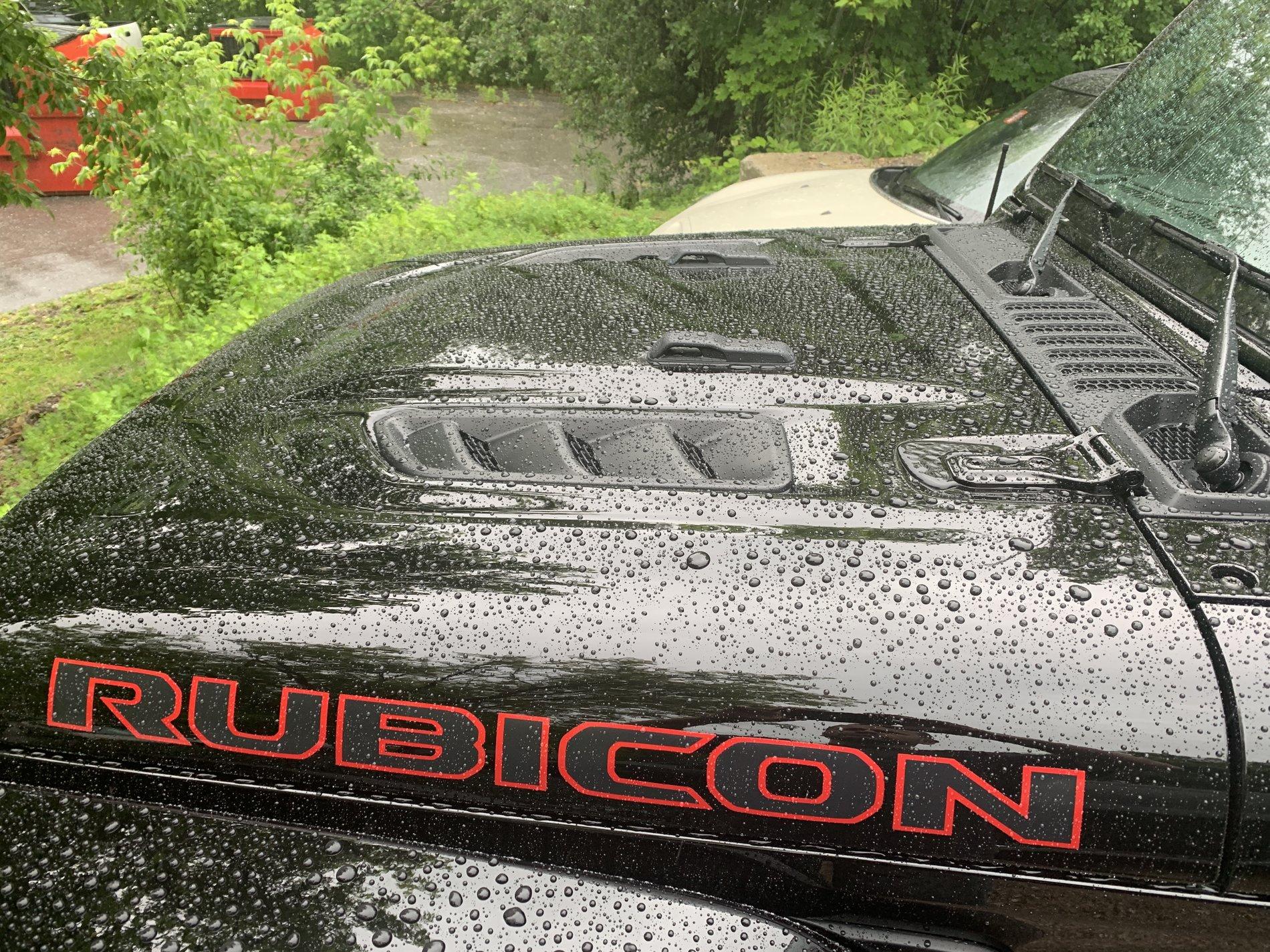 Jeep Gladiator Found a Rubicon nearly identical to my order...headed to buy it NOW! IMG_4894.JPG