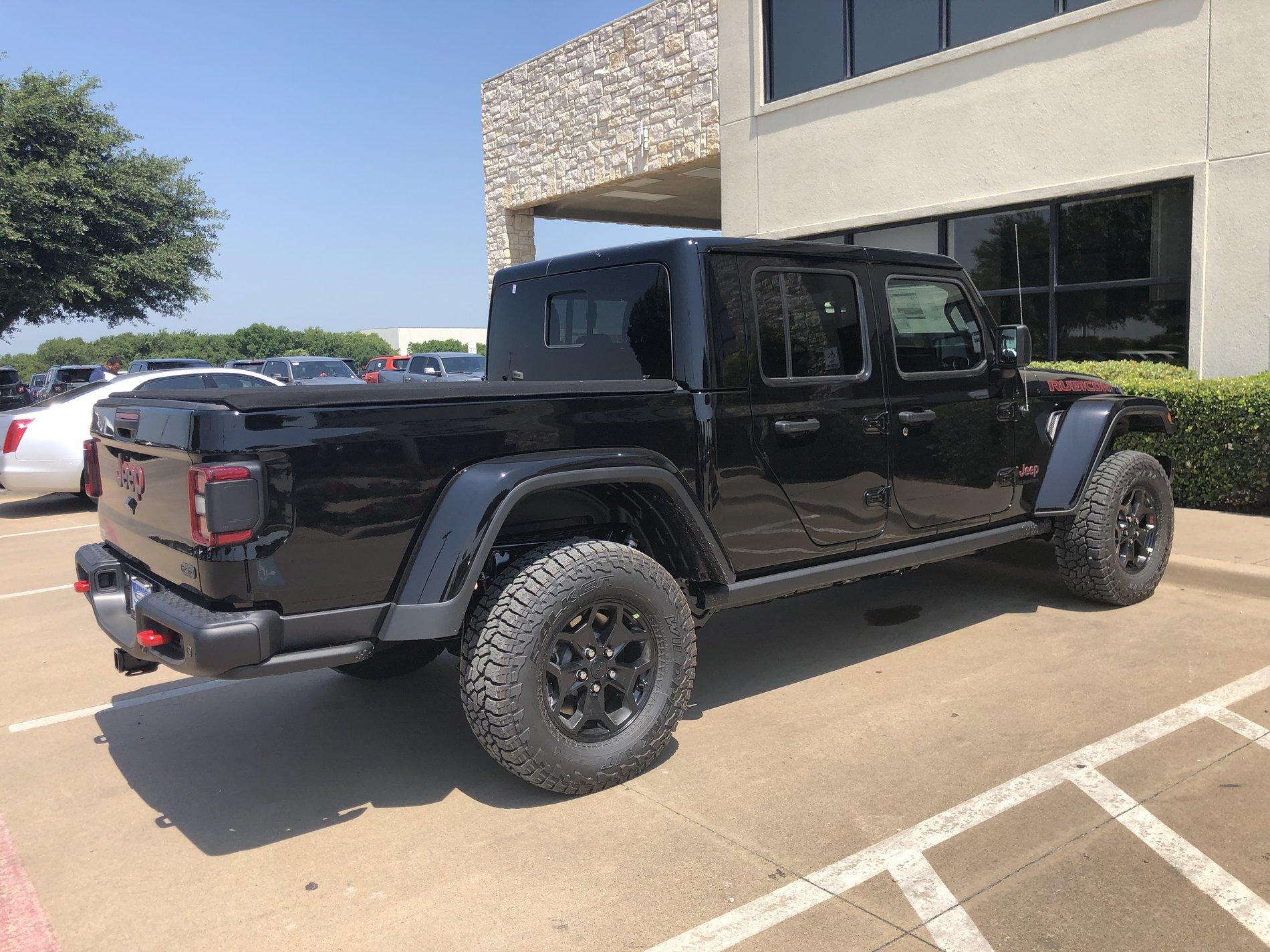Jeep Gladiator Gladiator Window Sticker and Build Sheet Order Tracking IMG_0790
