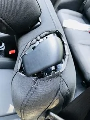 Jeep Gladiator Seat latch cover?! tuDk3g