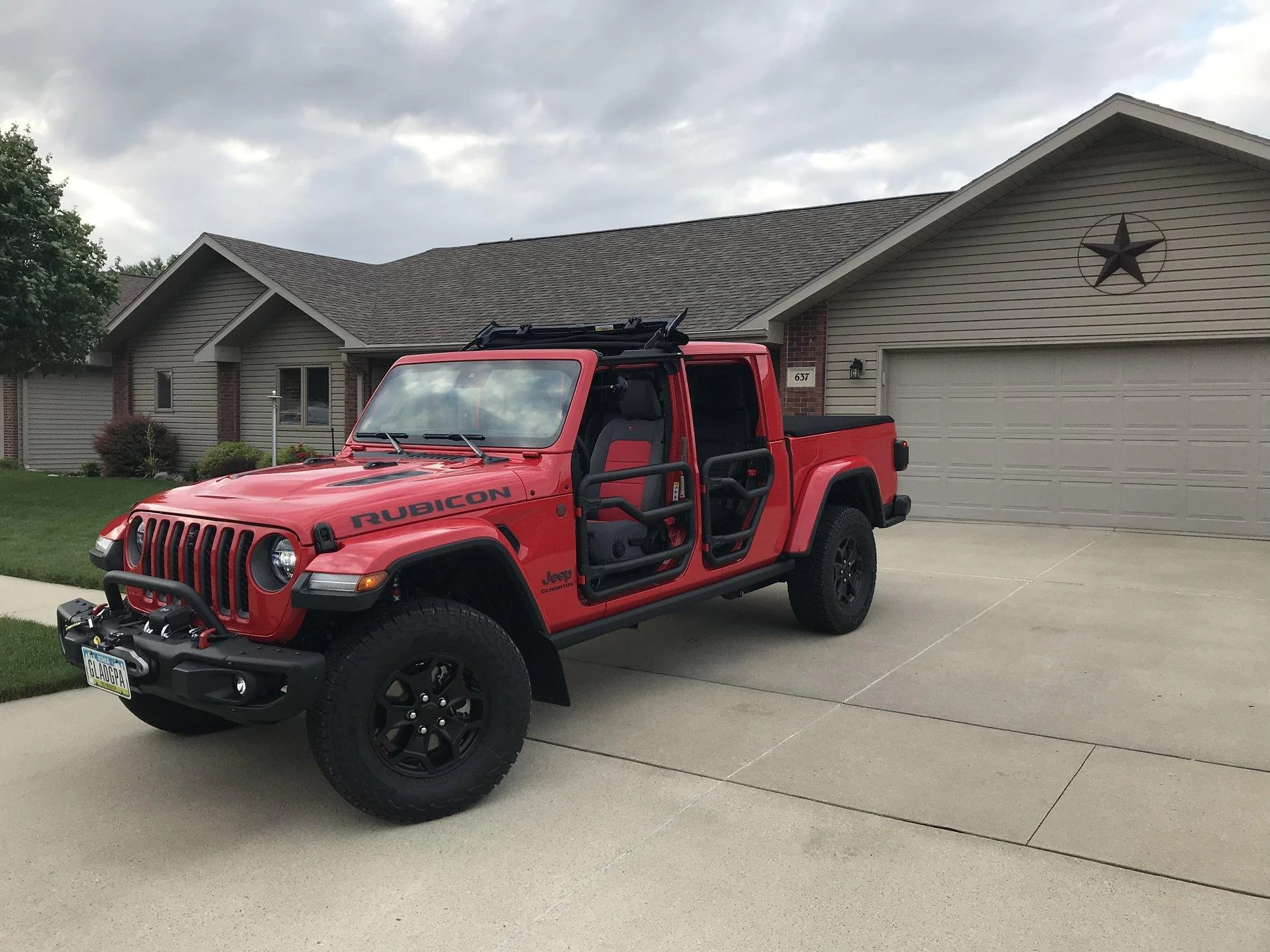 Jeep Gladiator Glad Grandpa Firecracker Red LE Build 409AE104-02A0-453C-984B-86CF01086008