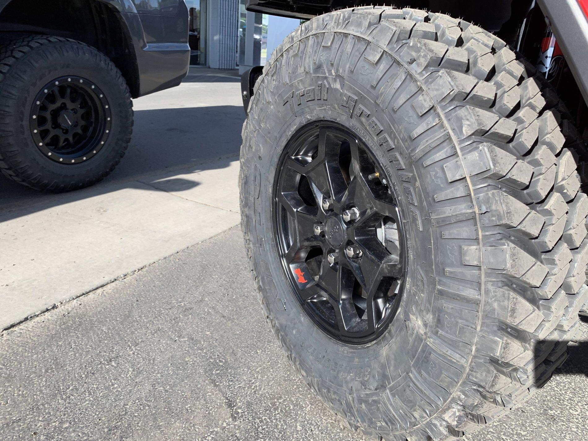 Jeep Gladiator Took Delivery of Your JT? Sign in Here! DF590DD3-3536-4ADE-8815-A9DCB61AB003
