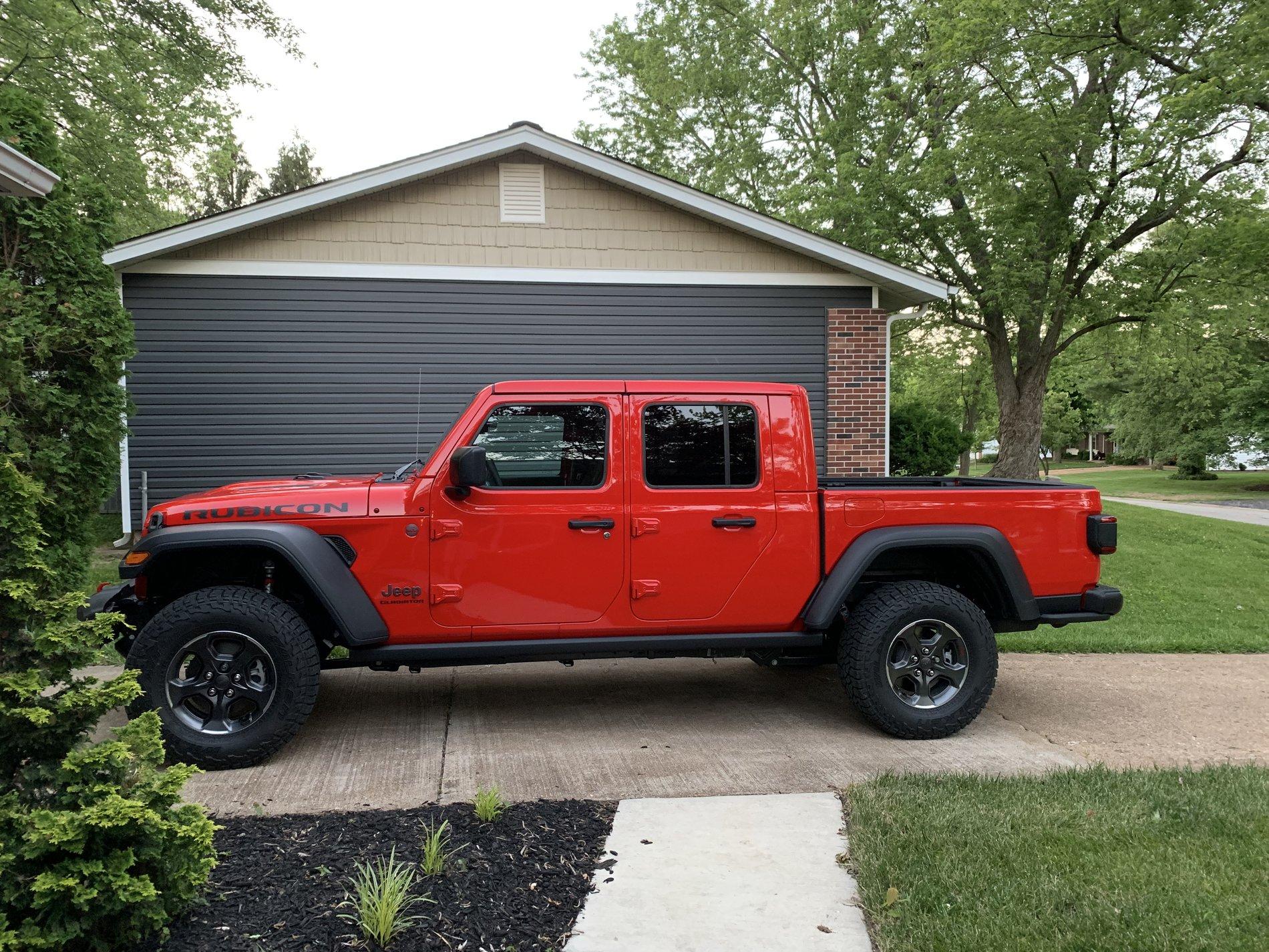 Jeep Gladiator What JT owners live in the Midwest states?  Check in. IMG_0561