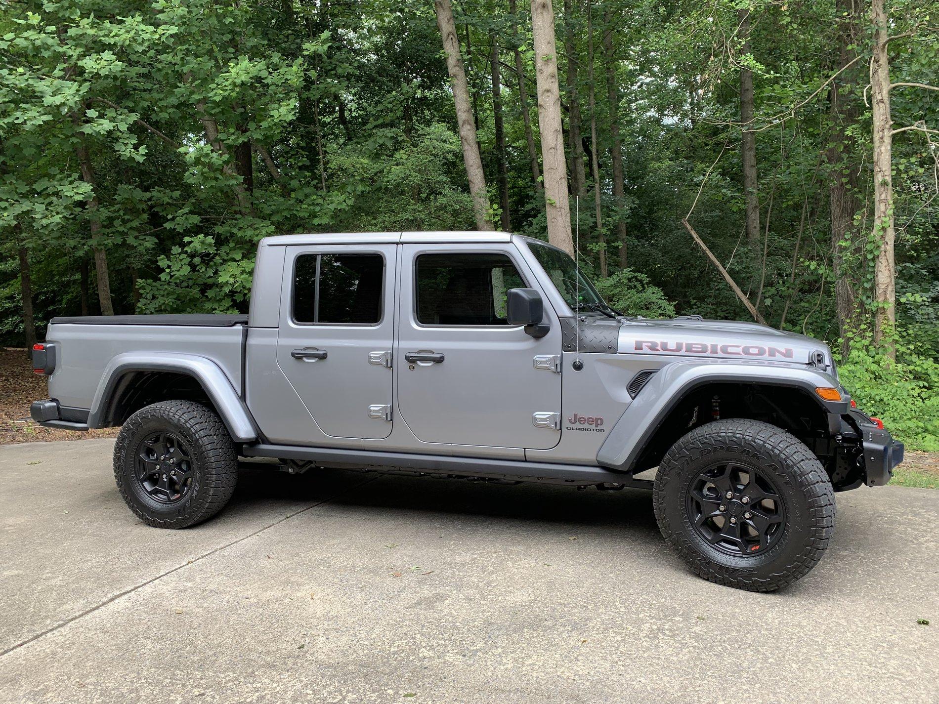 Jeep Gladiator Took Delivery of Your JT? Sign in Here! AE8CFF85-1822-44E5-8F55-528AF441C1A8
