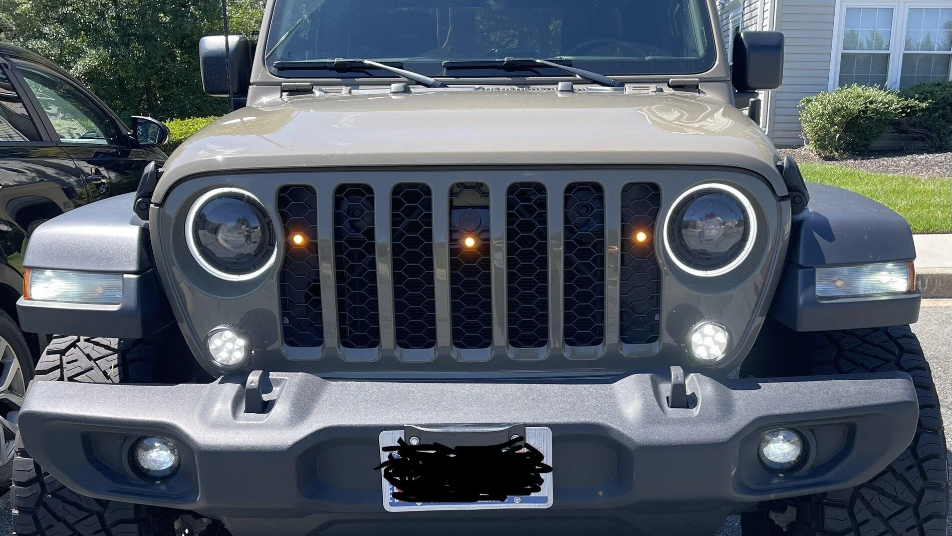 Jeep Gladiator Marker lights. 338C37B9-09FA-453A-BDD4-AF29843FF1C4