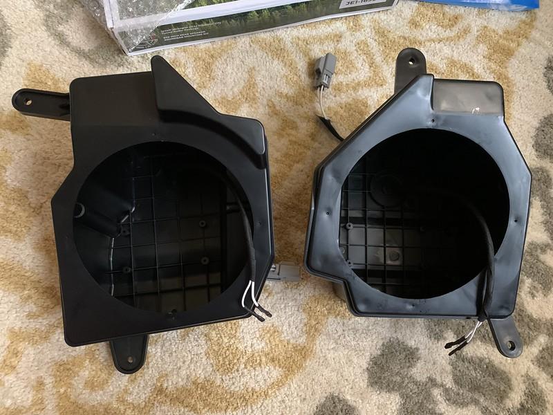 Jeep Gladiator Easy rollbar speaker upgrade for Alpine Premium system 51312097557_24de427484_c