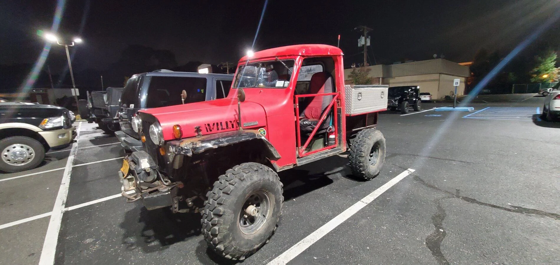 Jeep Gladiator So you want a 2 door V8 Jeep Truck? 20211005_213526