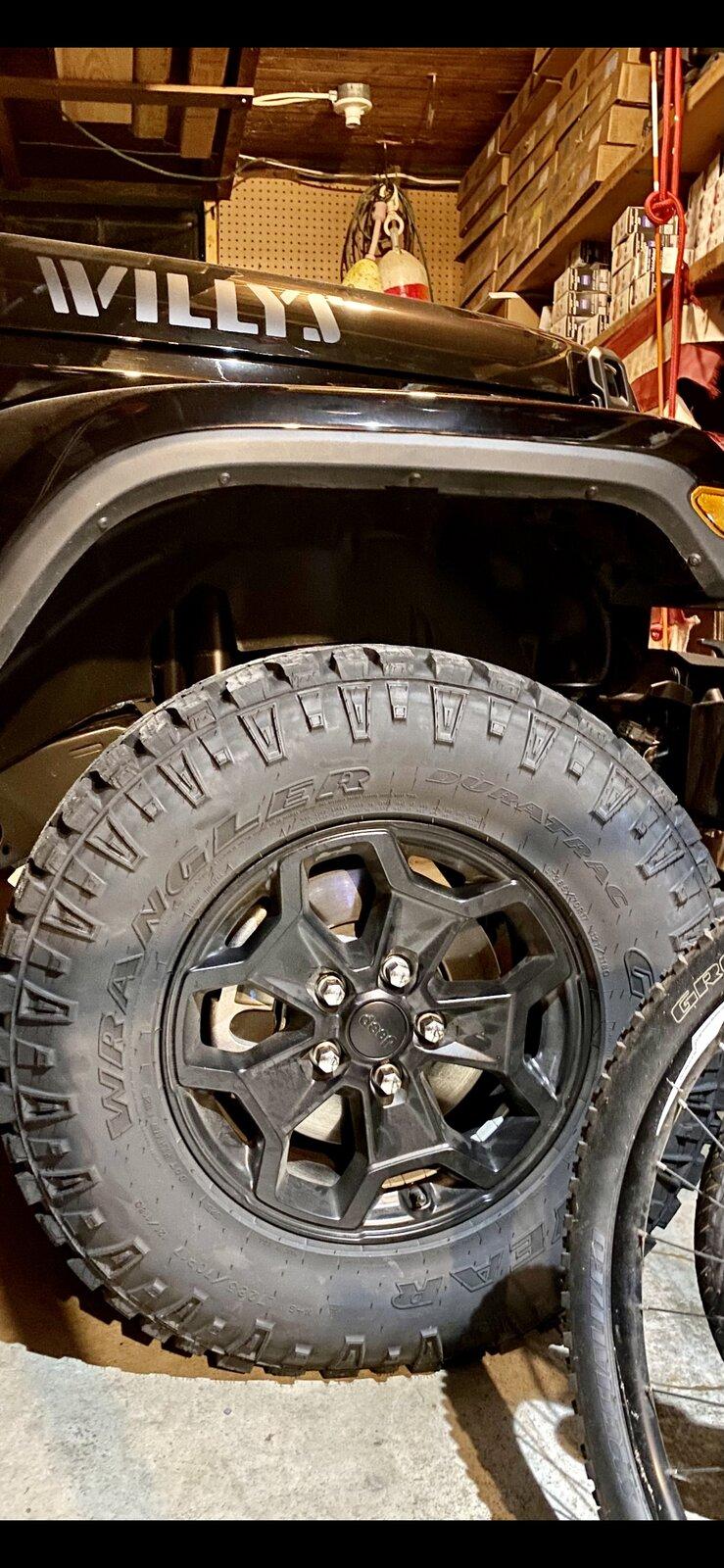 Jeep Gladiator First timer bottle and floor jack question for installing lift kit 88D36DA3-C6CD-4340-9AA1-547E7F088146