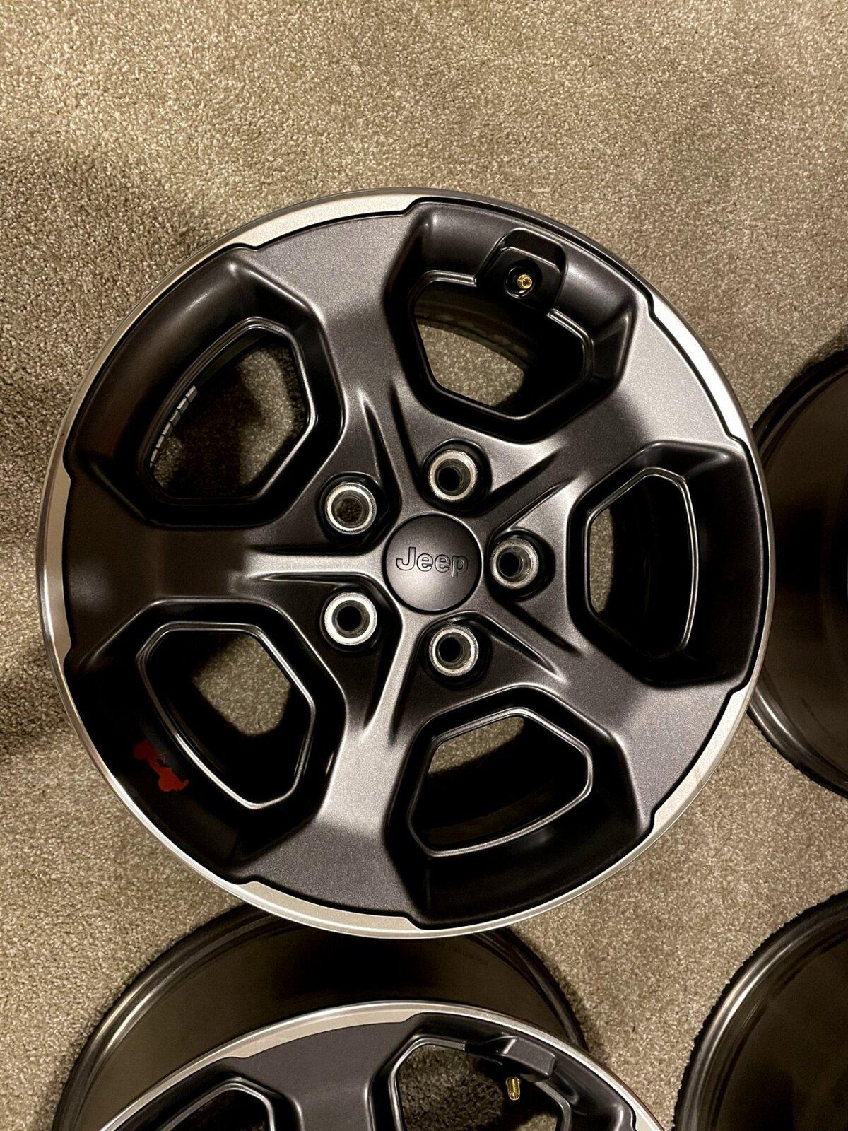 Jeep Gladiator Gladiator Rubicon Stock Wheels -$400 + $50 for spare l4F7ijwHQ22URC_54JR1vQ