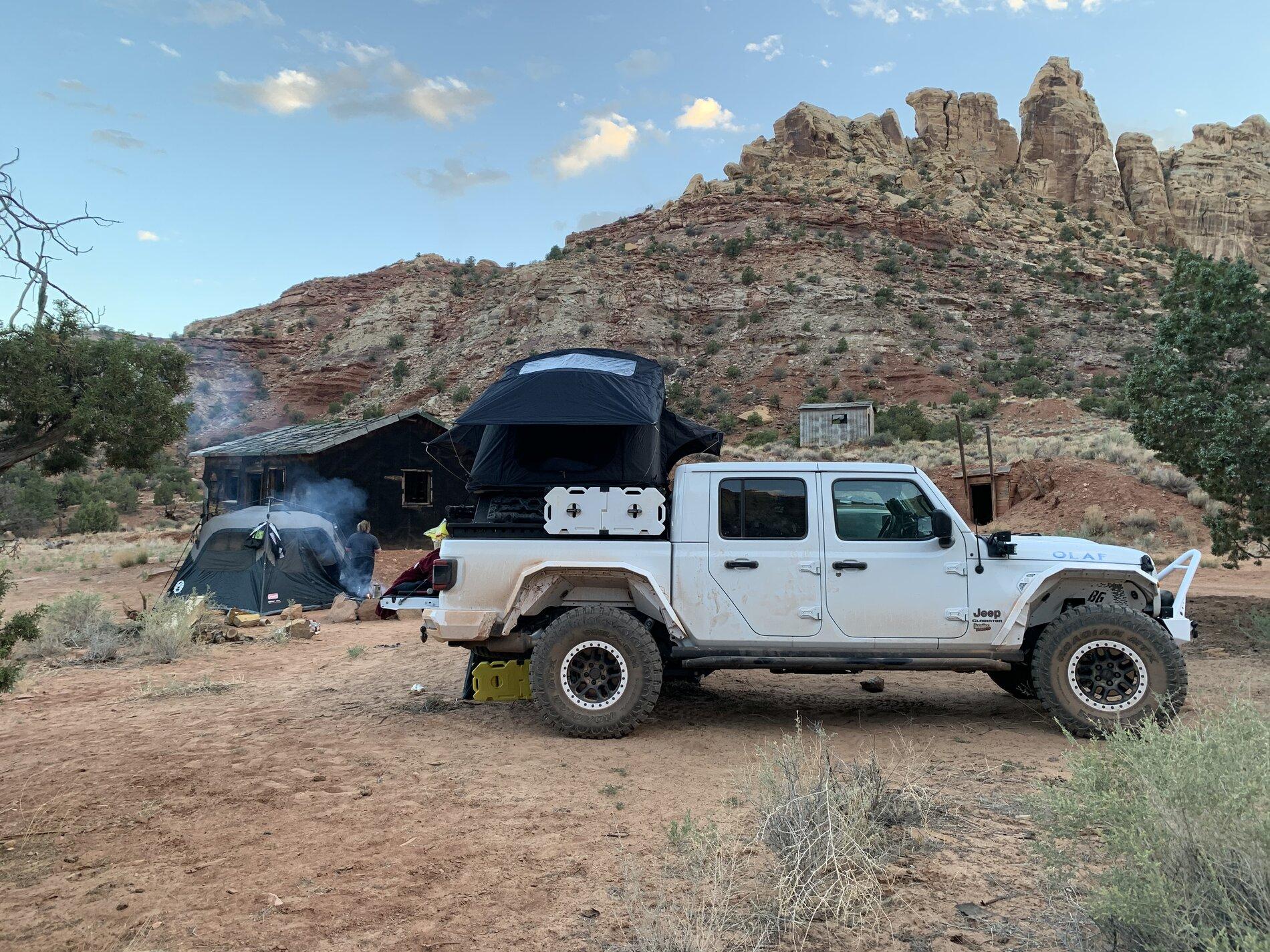 Jeep Gladiator Camping with your Gladiator E41ED116-5832-4A01-83C7-5C99AADC57B8