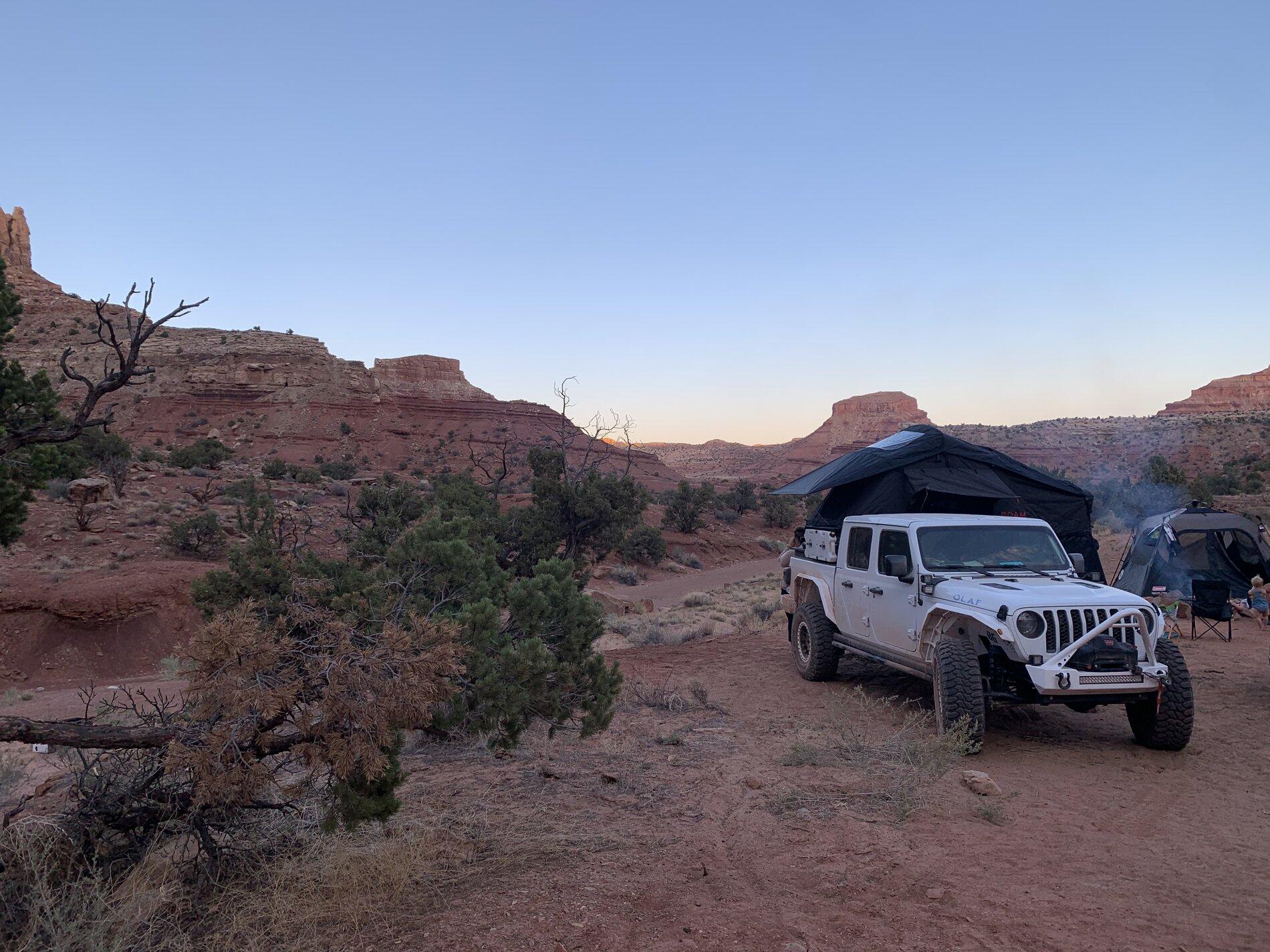 Jeep Gladiator Camping with your Gladiator C9B1C7EE-8A0F-49F4-9DD1-683AFA75F8C0