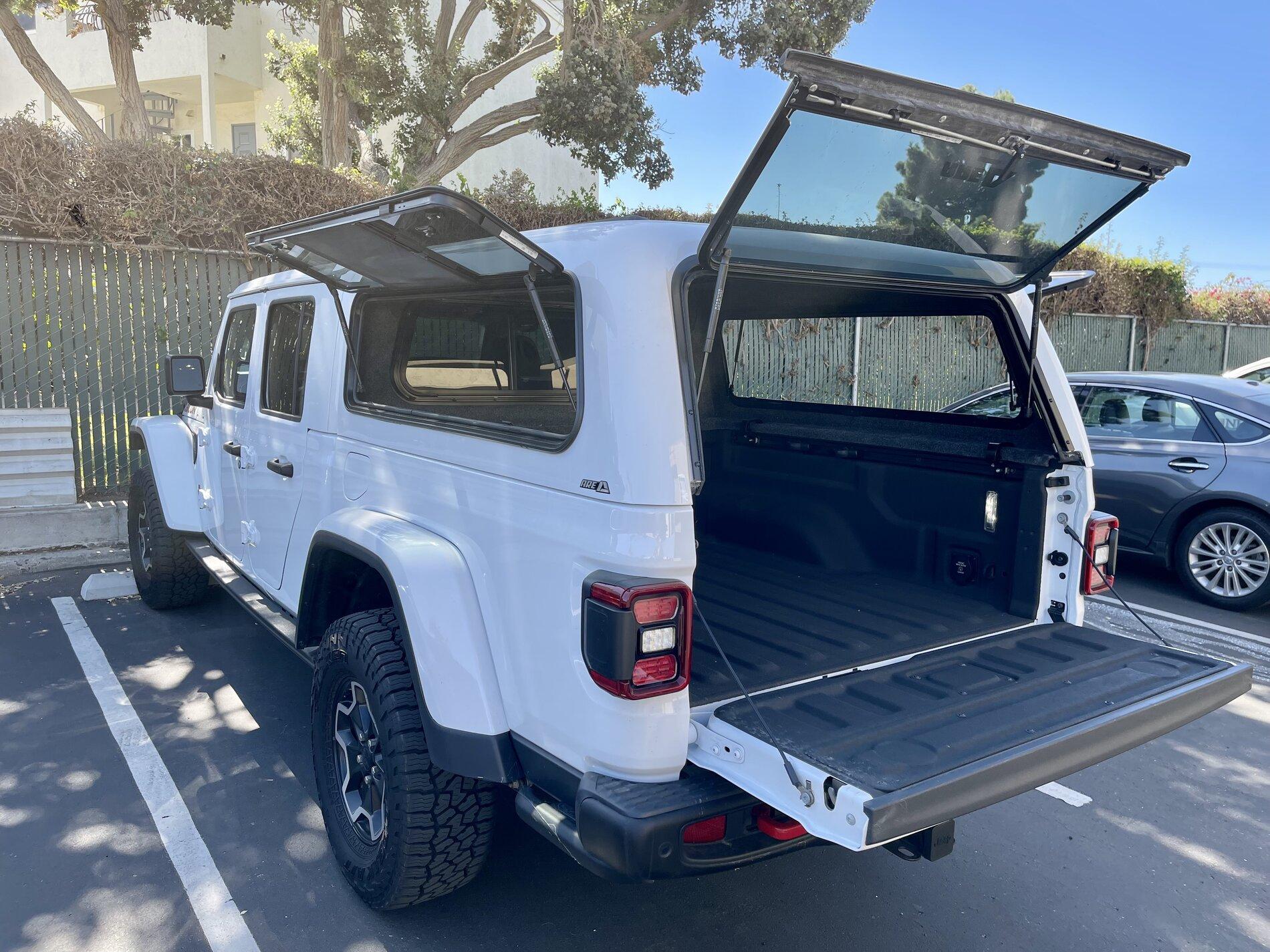Jeep Gladiator ARE CX Classic Installed (MattK) IMG_0360(1).JPEG