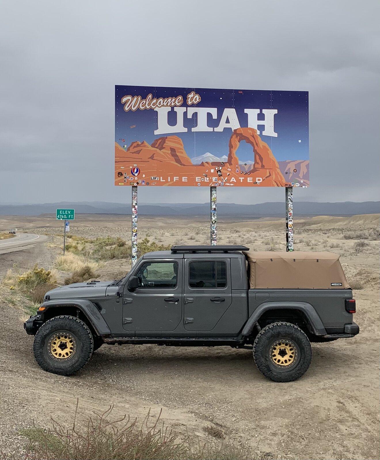 Jeep Gladiator STING GRAY Gladiator JT Club FC54589B-91EC-4793-85C7-DDE08323687A