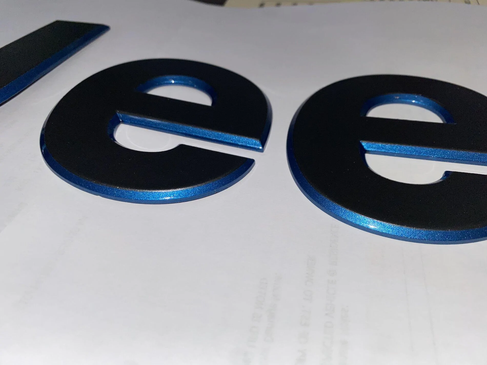Jeep Gladiator Painted tailgate letters to match 4xe fender emblems 78E447DB-F4B3-43BA-890D-3B1B8B4EA19D