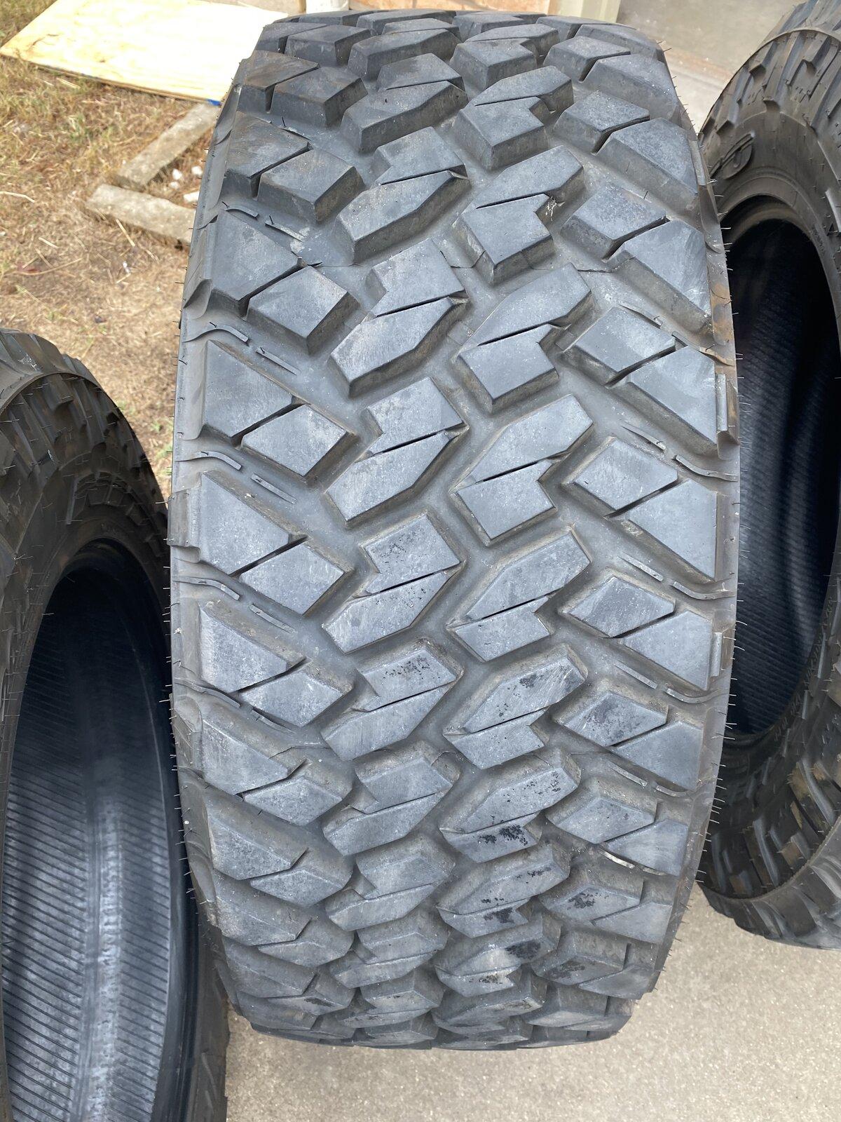 Jeep Gladiator WTS 35 X 12.5 R 20 Nitto Trail Grapplers 5E27C1FD-2E77-44BC-9FF0-EE1FE267D7ED