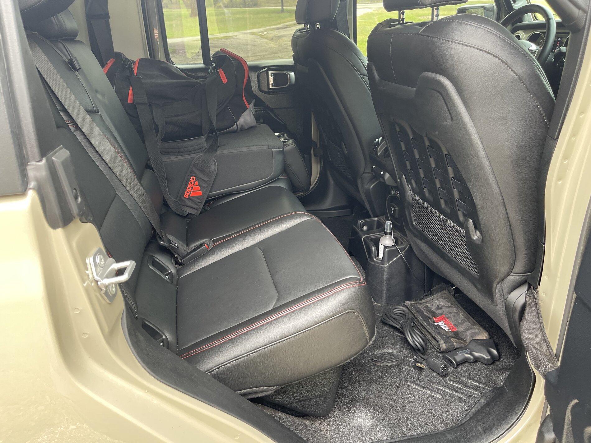 Jeep Gladiator 2020 Jeep Gladiator Rubicon + Extras 33634046-89B8-46F3-B785-E7A838BDAE61
