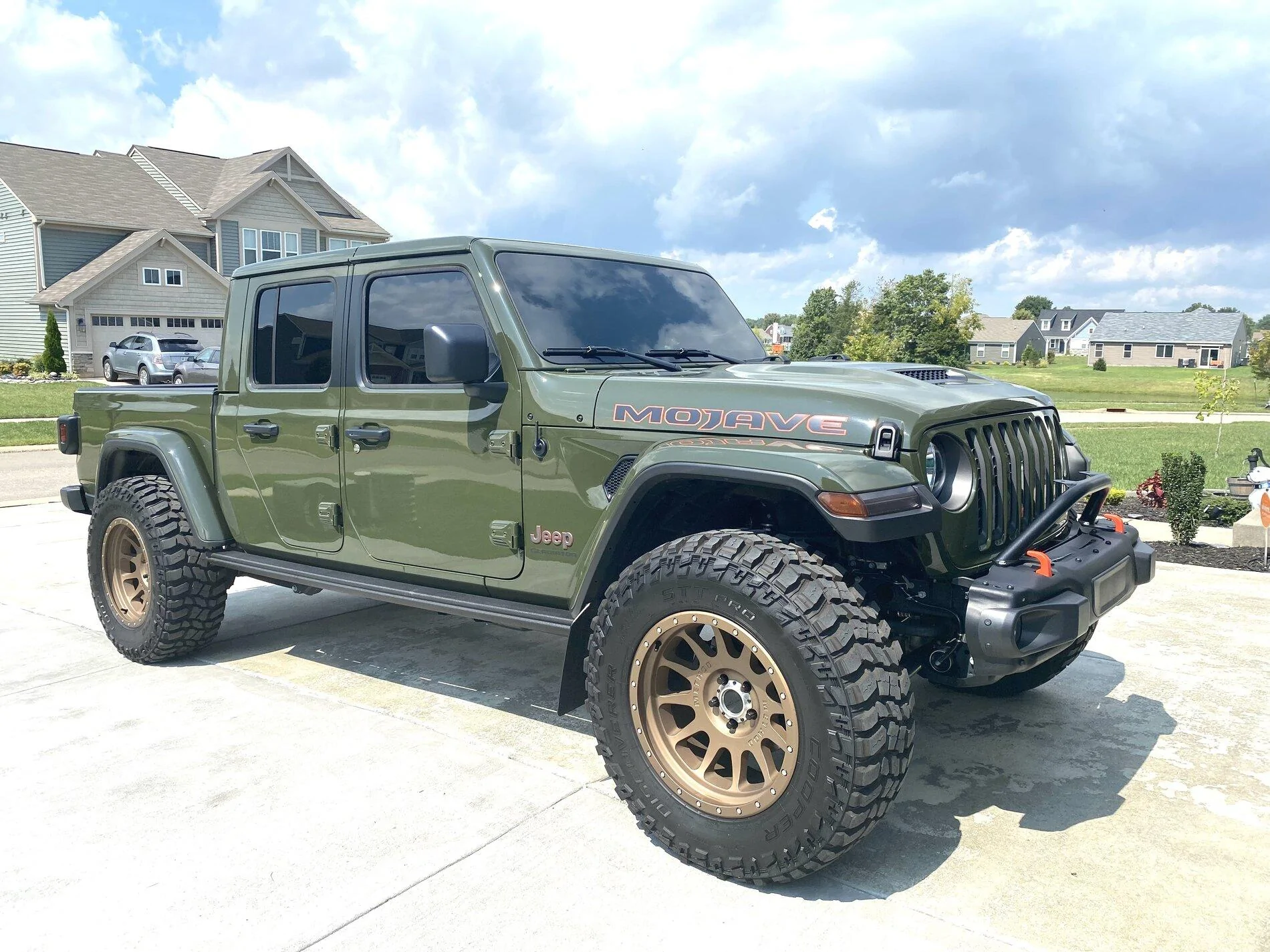 Jeep Gladiator SARGE GREEN Gladiator club FE31665A-0EAE-4492-8949-A54EC1CF0014
