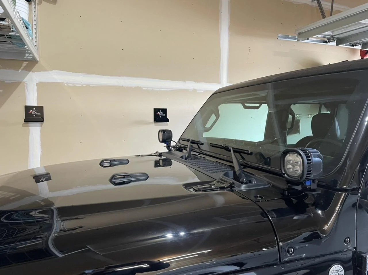 Jeep Gladiator Tyri 1010 pod lights 0F3DC8F3-C31C-4311-8071-6D6118D07107