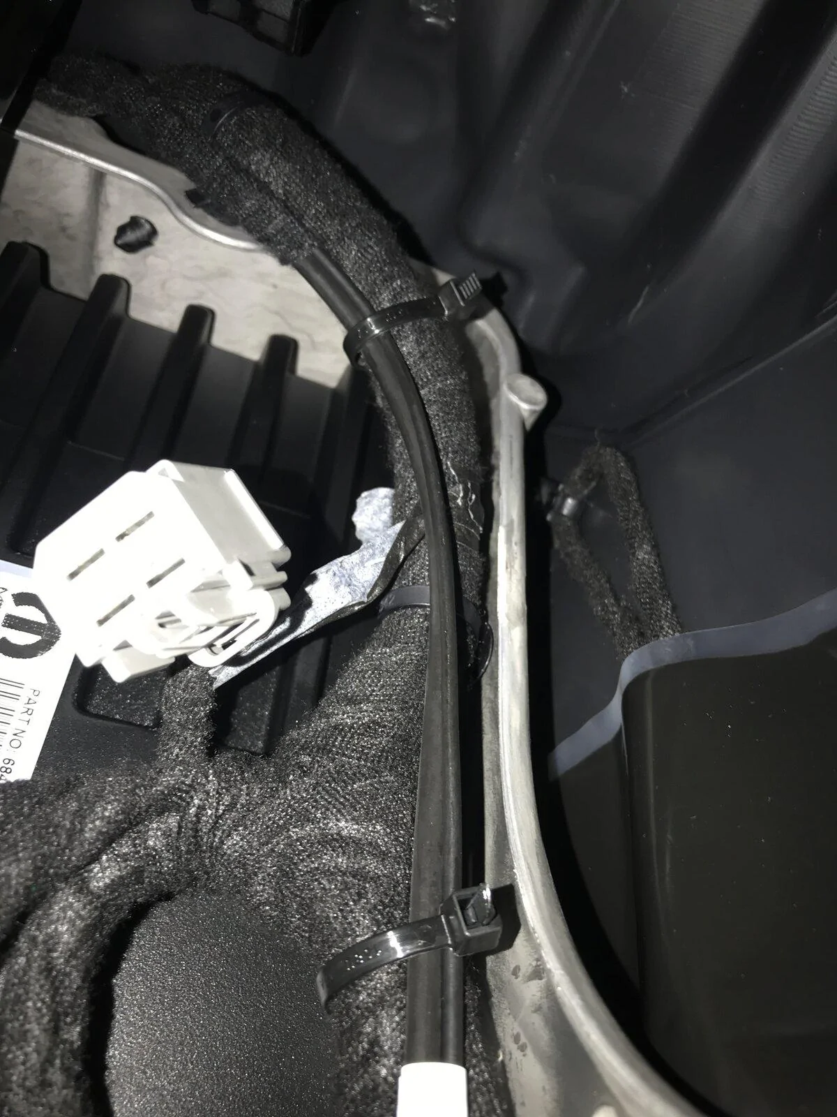 Jeep Gladiator Is this the trailer plug? A783DCFC-8F37-407D-9E25-7250905F52FD