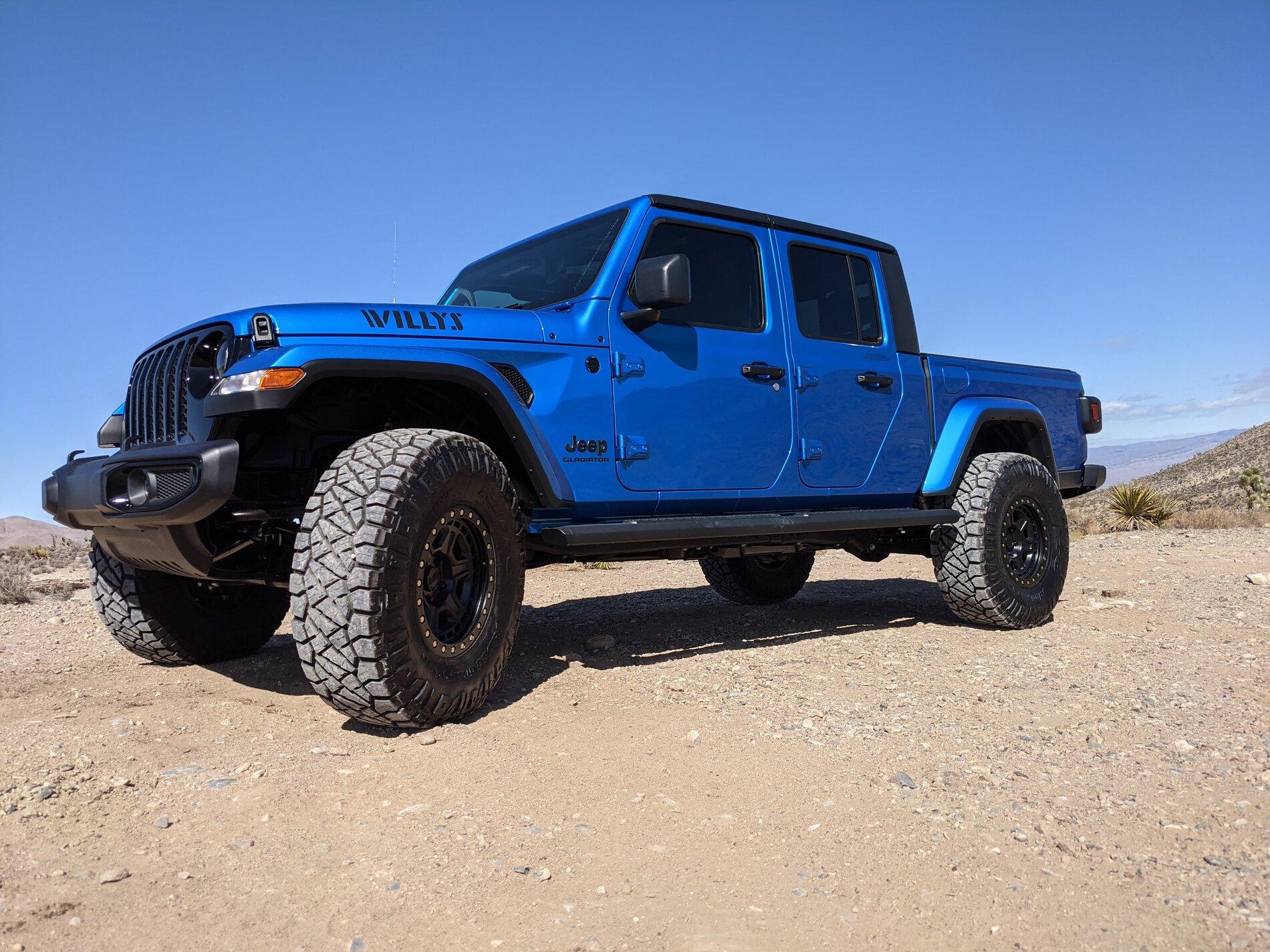 Jeep Gladiator What was your ride before the JT? PXL_20211012_204636473.MP