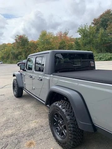 Jeep Gladiator Gladiator Window Sticker and Build Sheet Order Tracking IMG_20211017_015037