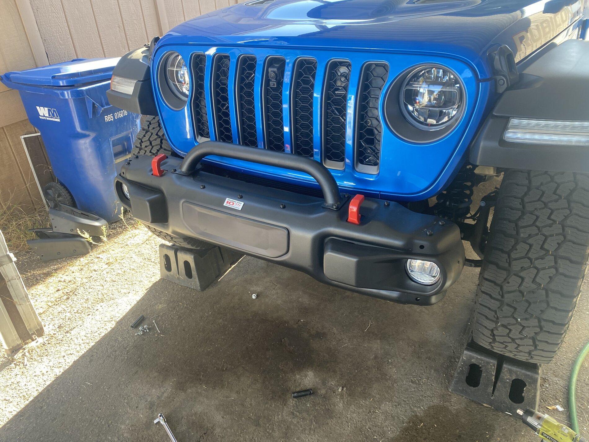Jeep Gladiator Hydro Blue Diesel Rubicon  - “The Blue King” 5D4EBB76-0775-40B2-9E0A-C014D2C1D300