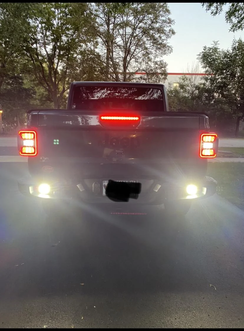 Jeep Gladiator Cowl lights 71CB1ABE-9A02-405F-A338-26C6293A79E1