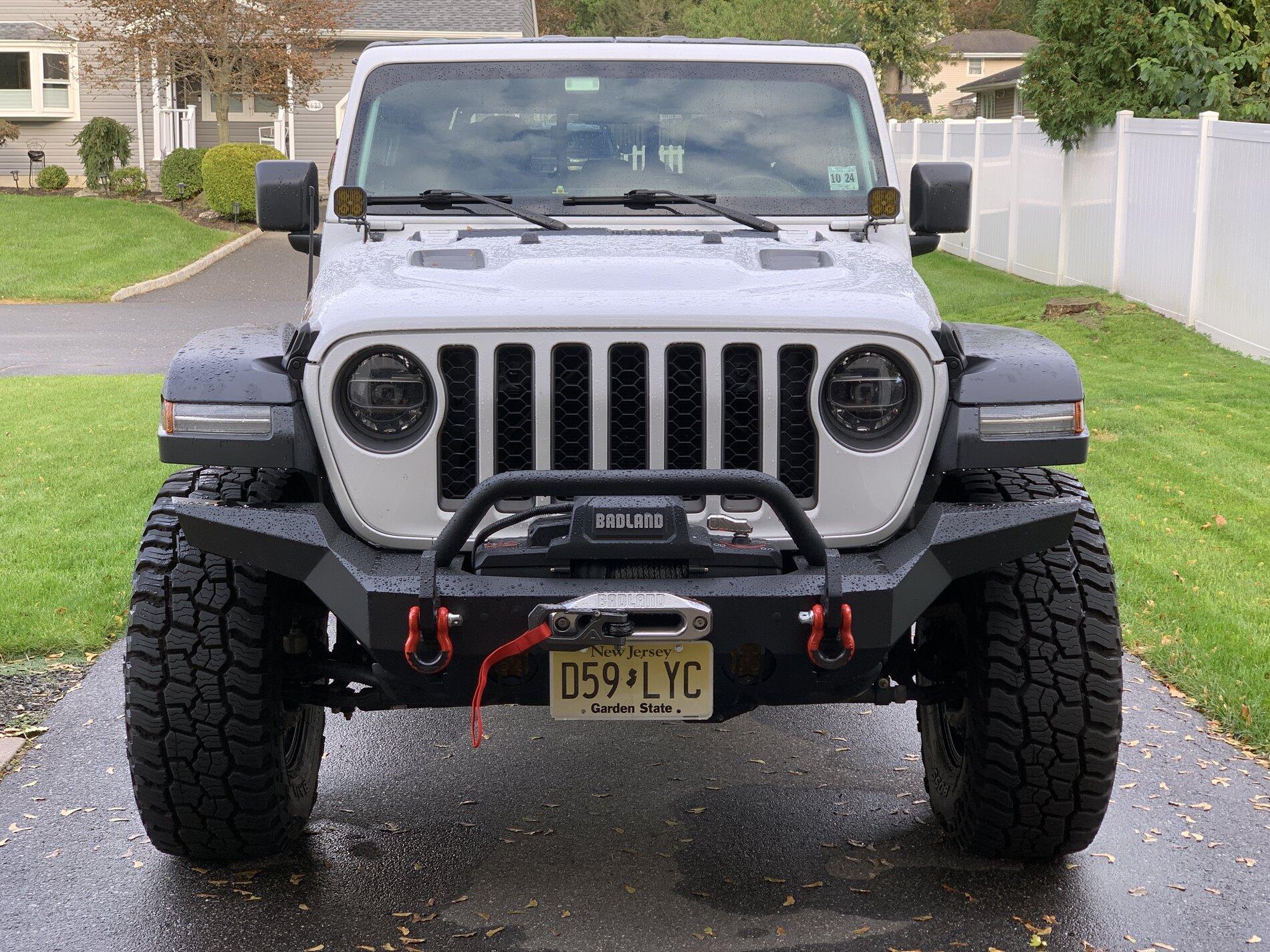 Jeep Gladiator Rugged Ridge HD full width front bumper feedback? 20211017_203523884_iOS