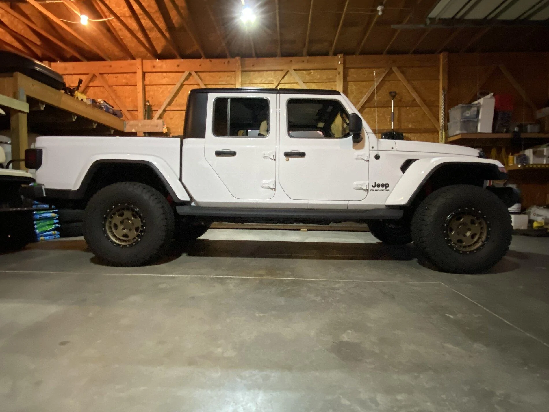 Jeep Gladiator Rough Country Lift Kits 9E4EA260-6D46-4A24-B0F8-EEE1E78D9486