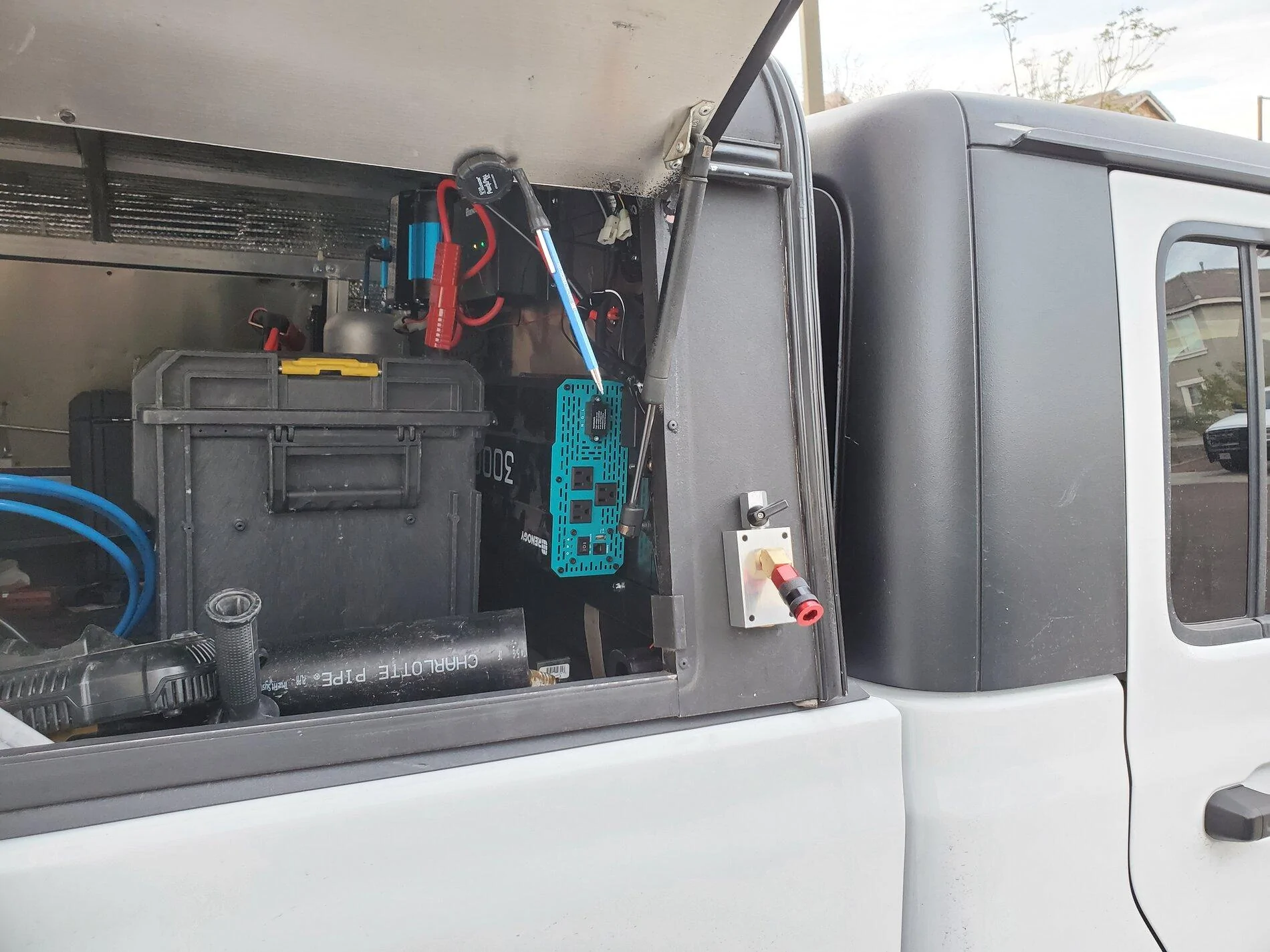 Jeep Gladiator Ultimate Overlanding and Camping Power Source 20210207_173354