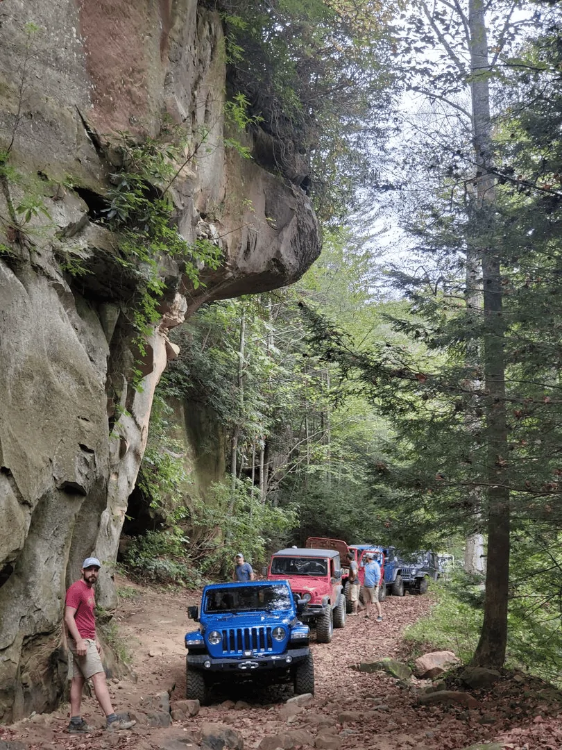Jeep Gladiator Stock JTRD on the Daniel Boon Backcountry Byway 1634645645673