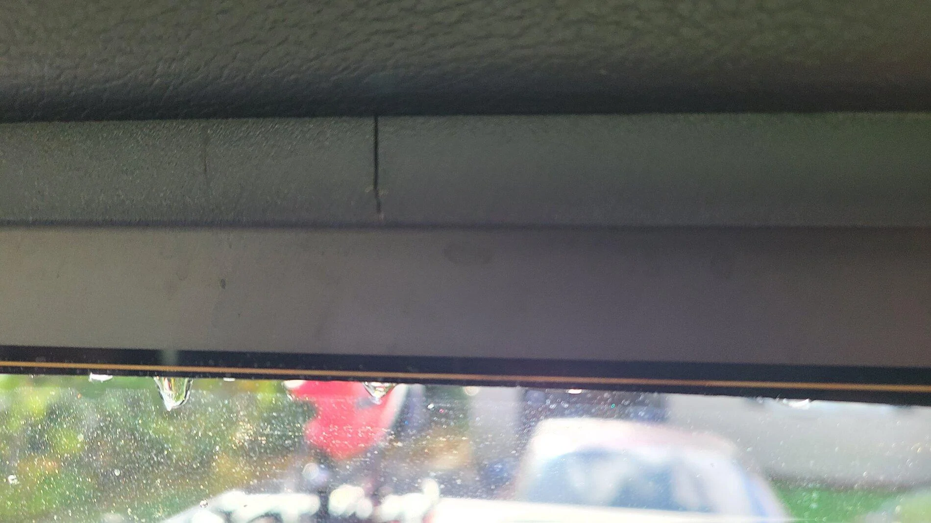 Jeep Gladiator Water trapped in hard top ?? Swishing water noise 20211017_111134