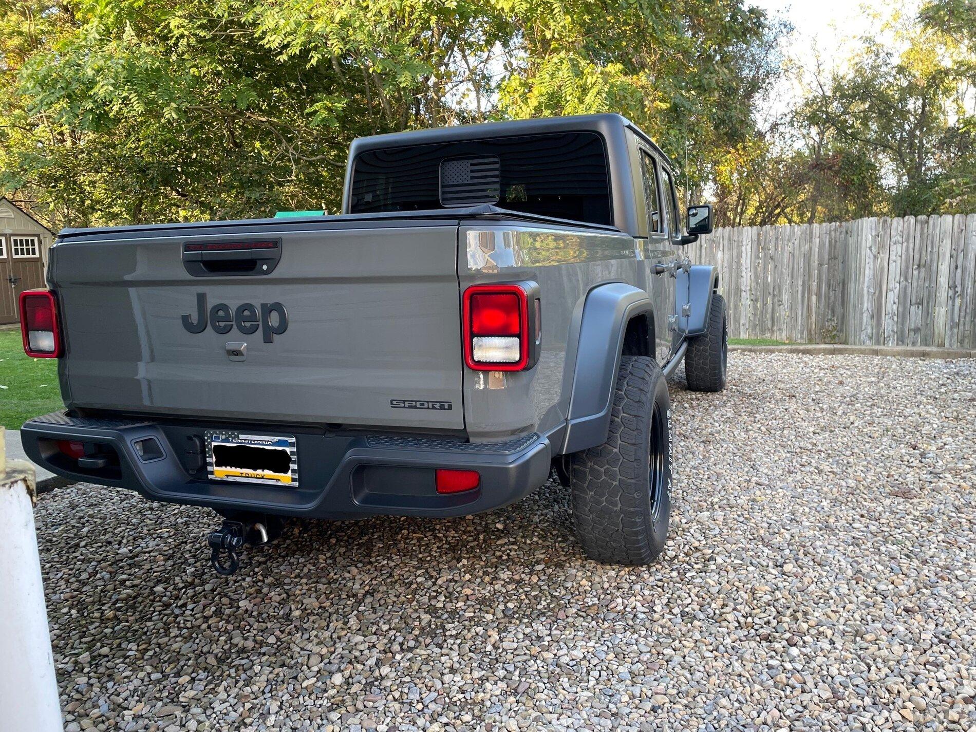 Jeep Gladiator Anyone add wider fenders to their Gladiator? My Gladiator2_LI