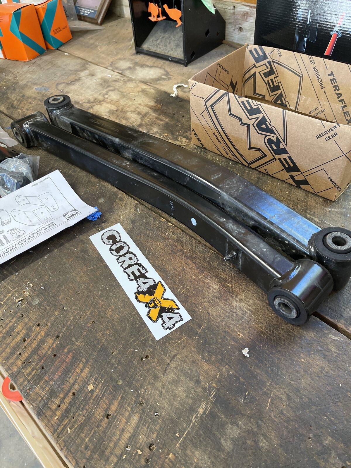 Jeep Gladiator OEM LCA image