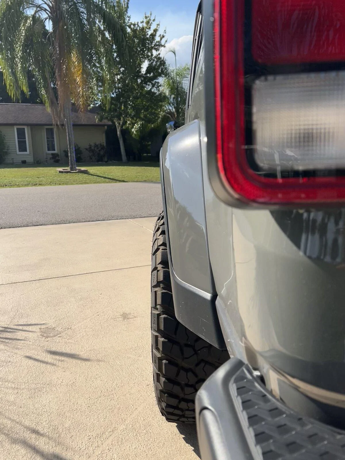 Jeep Gladiator Tire/Wheel Size Question E0BA8F22-0261-4A81-9821-1BD3441BF470