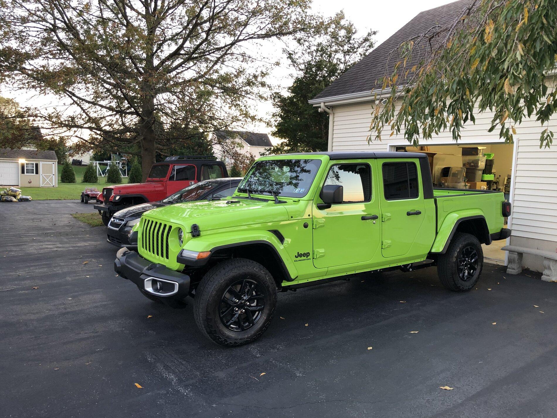 Jeep Gladiator GECKO GREEN Gladiator Club 4BD4CE22-363E-4807-BA97-91A78275CAC3