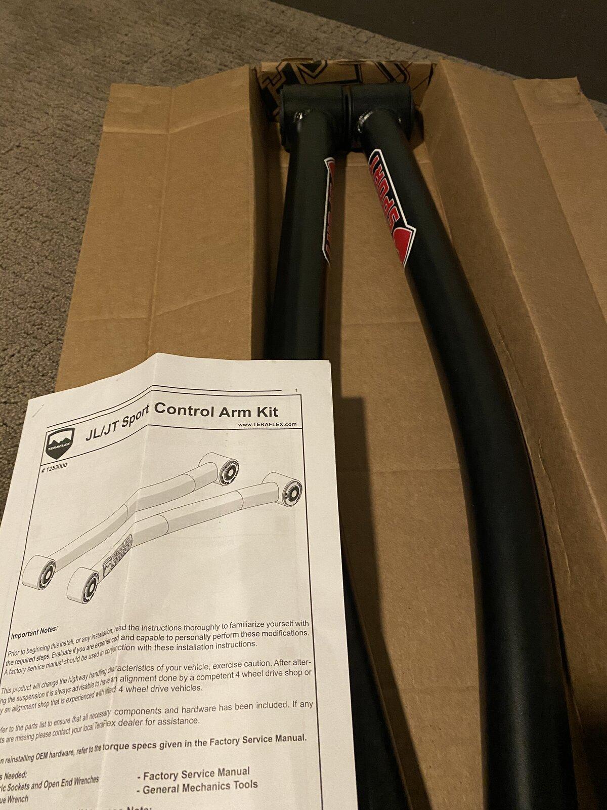 Jeep Gladiator Teraflex front lower control arms D00E16F8-2C8A-49AD-9B3E-257BEC100EBA