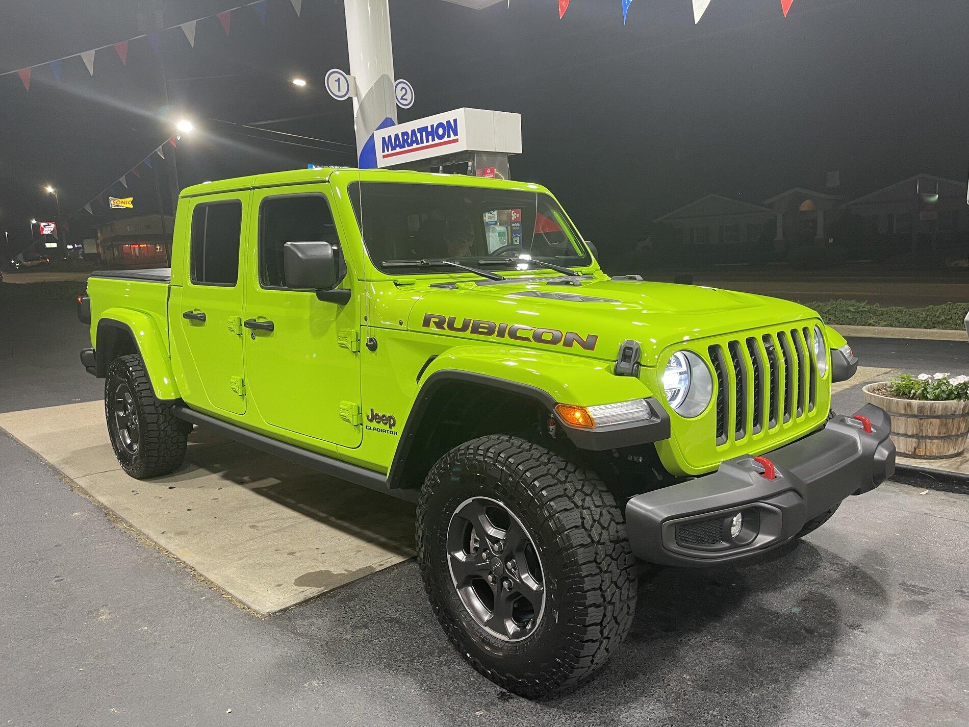 Jeep Gladiator Gladiator Window Sticker and Build Sheet Order Tracking 7B4A9B3C-BBAA-4BA1-BA03-737D0CEF15E1