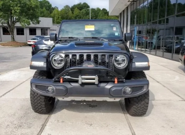 Jeep Gladiator Is it possible to bolt on a  winch on an OEM Plastic Bumper. winch on plastic