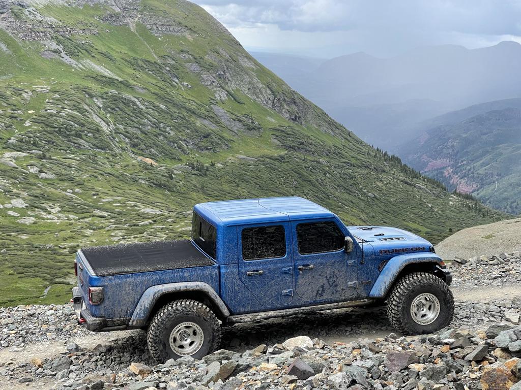 Jeep Gladiator HYDRO BLUE PEARL Gladiator JT Club 21ED216F-6D1A-4887-AB27-70AB3F55D56E_1_105_c