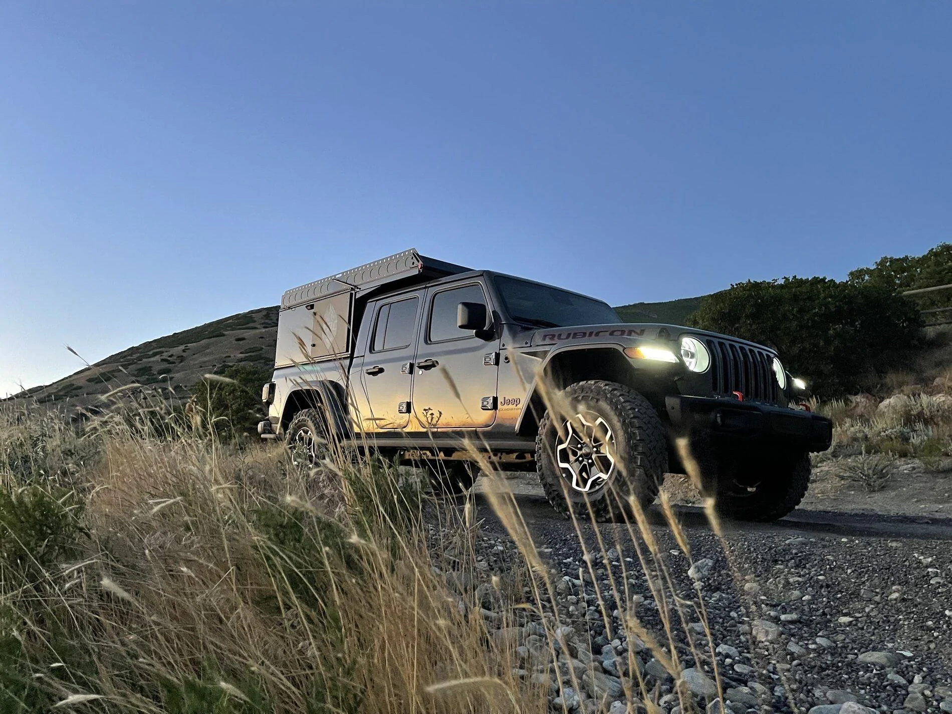 Jeep Gladiator Sun set with the Gladiator IMG_7505