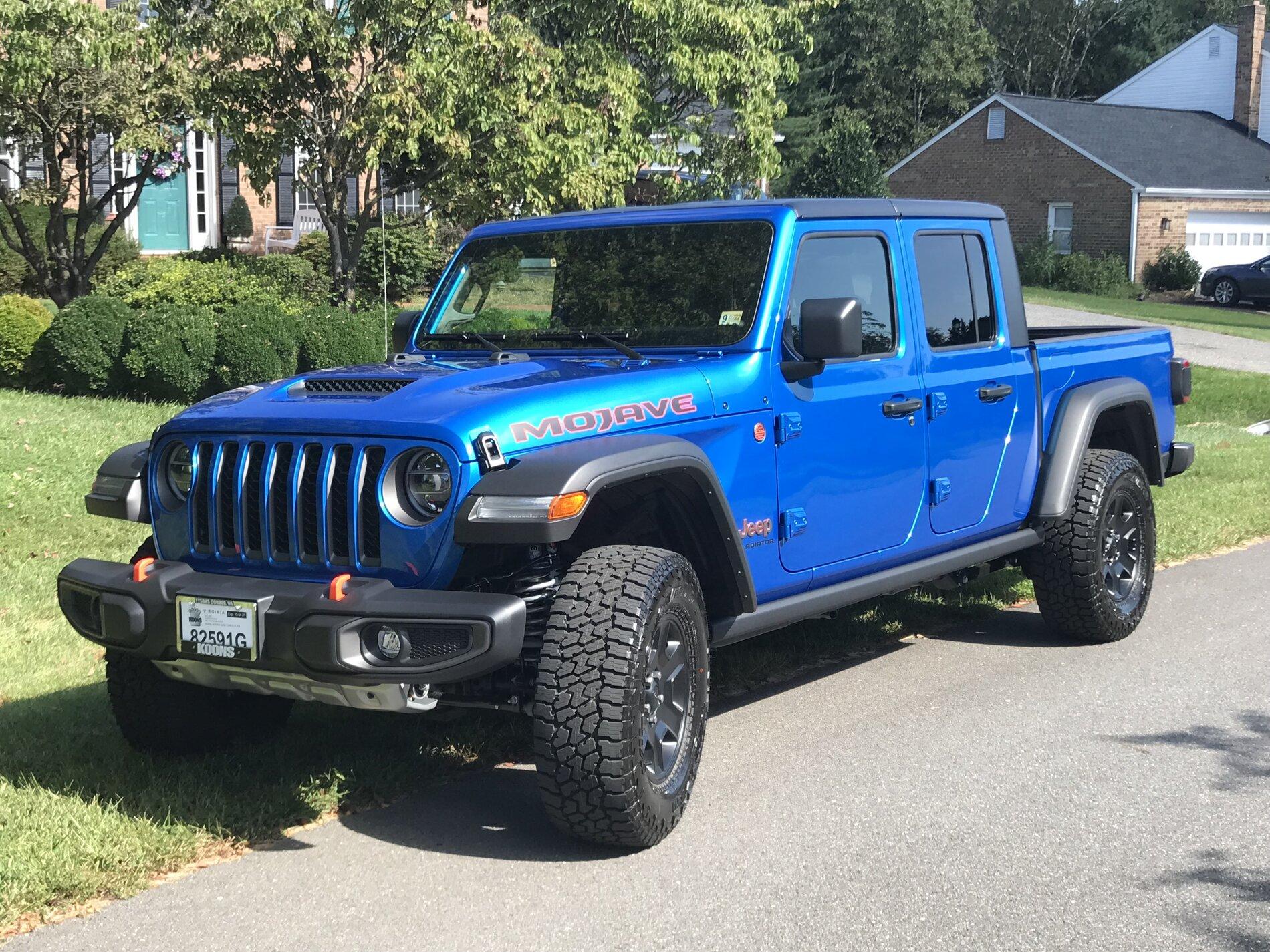 Jeep Gladiator HYDRO BLUE PEARL Gladiator JT Club IMG_6500