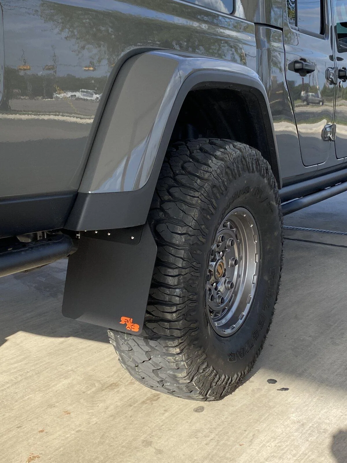 Jeep Gladiator (VolatileA) Big Sur - 2021 Sting Gray Mojave Build 983CA7C0-98ED-45AC-9AF0-3C7FDE310B77