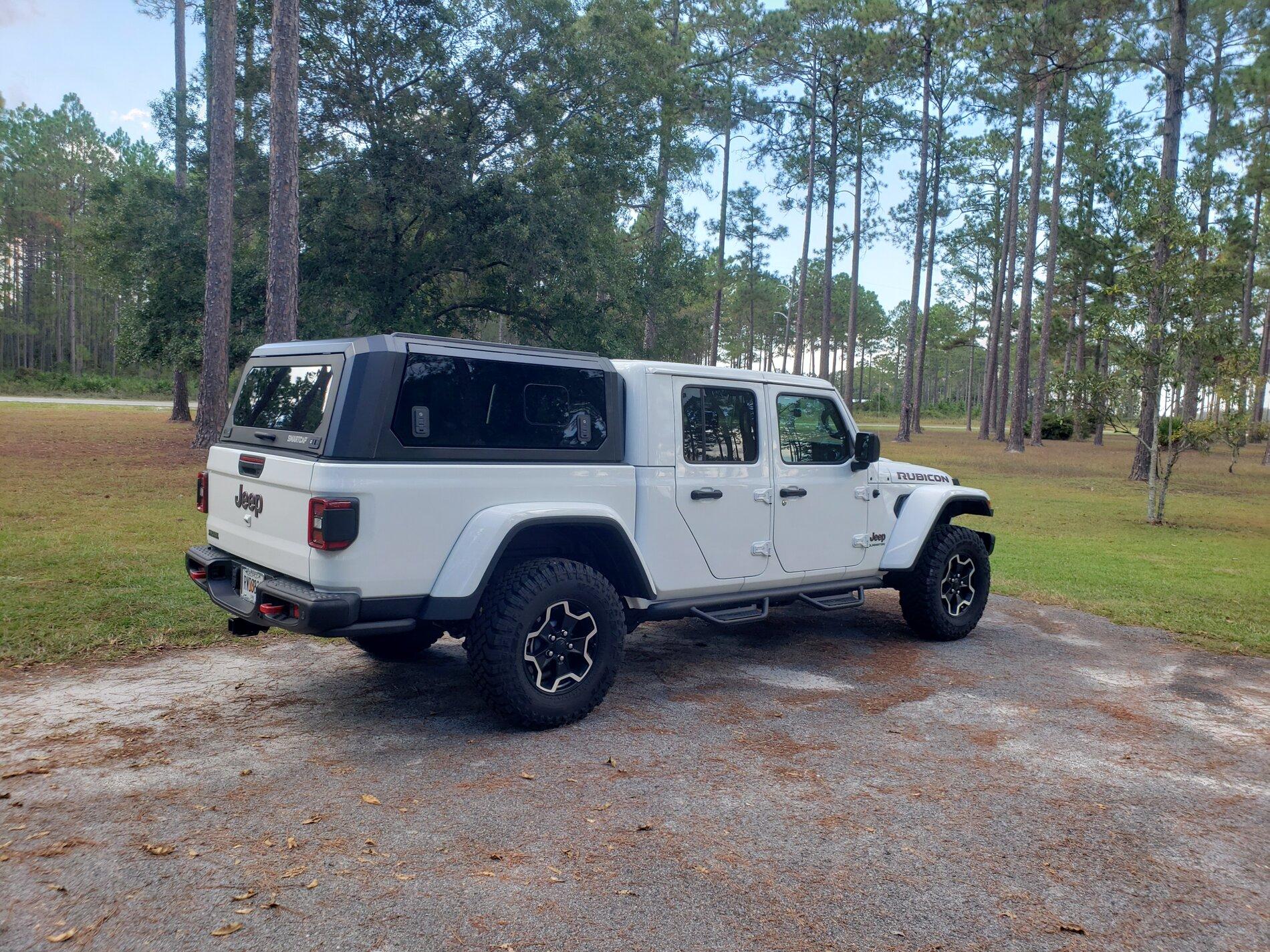 Jeep Gladiator RSI Smart cap arriving tomorrow. 20211022_155120