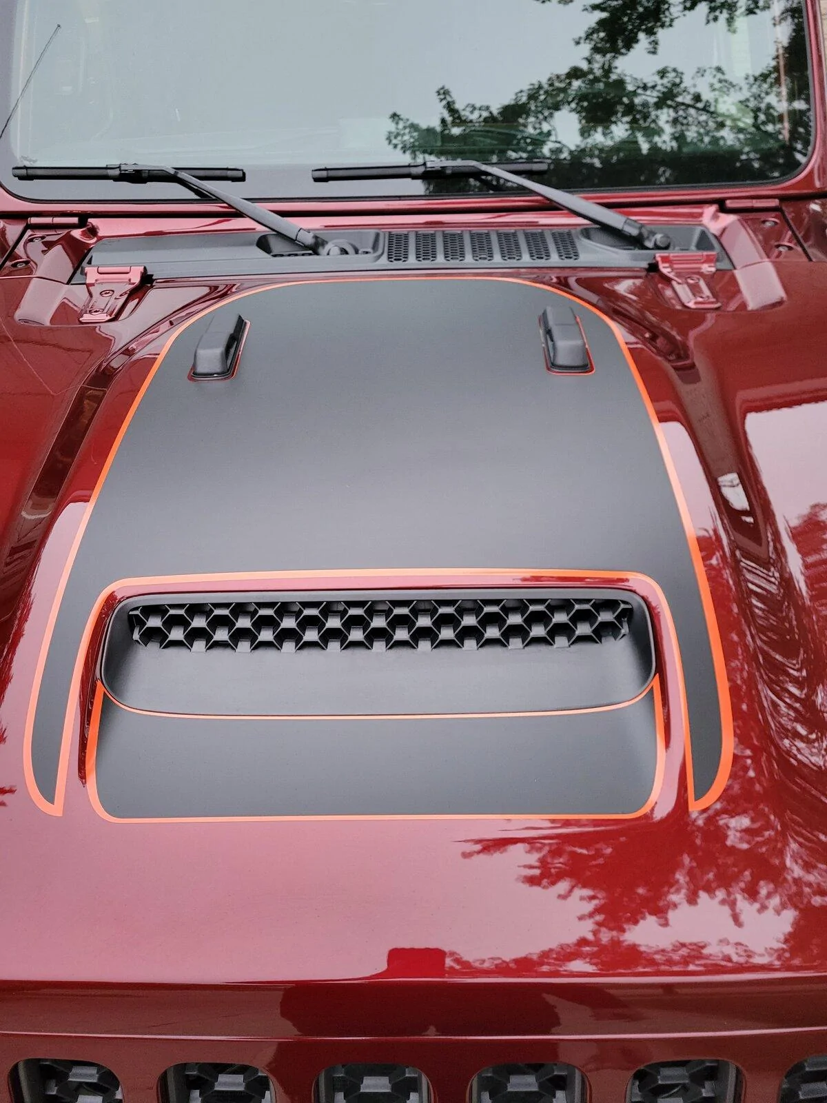 Jeep Gladiator I put down my hood decal from L&B designs,! 20211022_183254