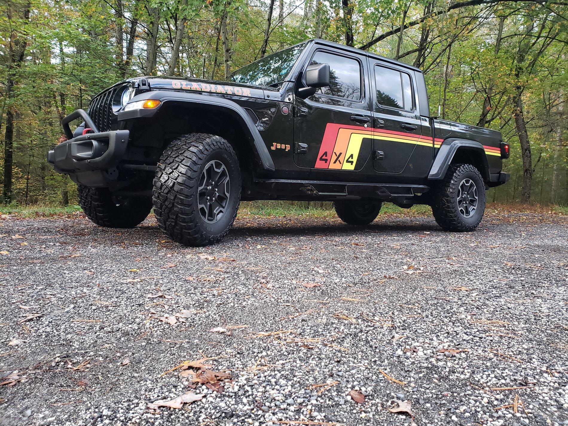 Jeep Gladiator Stickers and decal pics! 20211016_174935